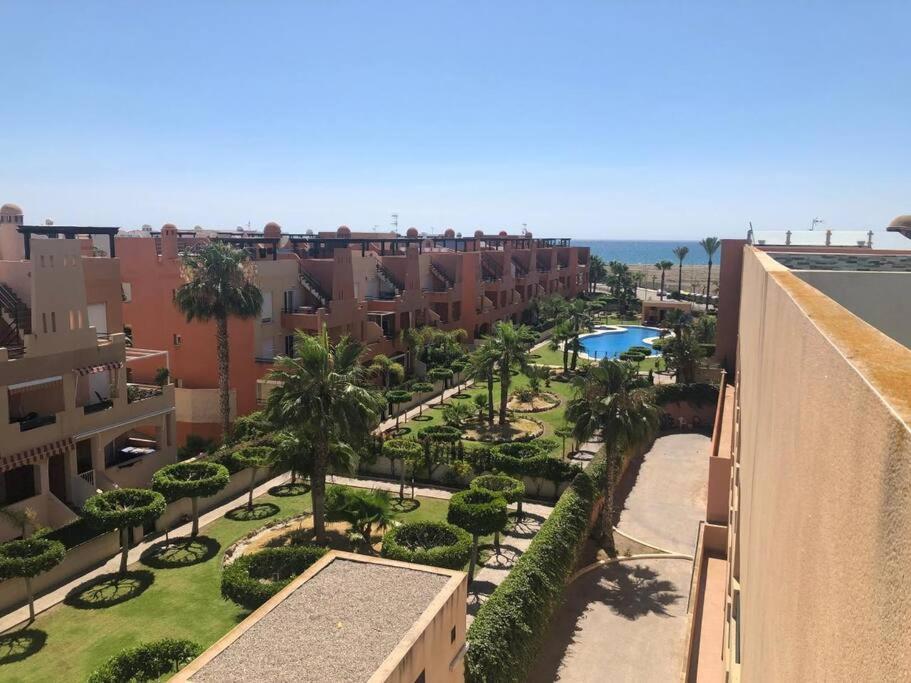 Apartament Bajo Con Jardin A Pie De Playa Y Piscina Comunitaria Con Jacuzzi Playas de Vera Zewnętrze zdjęcie